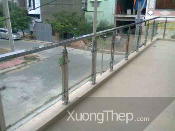 mau-lan-can-kinh-dep-25
