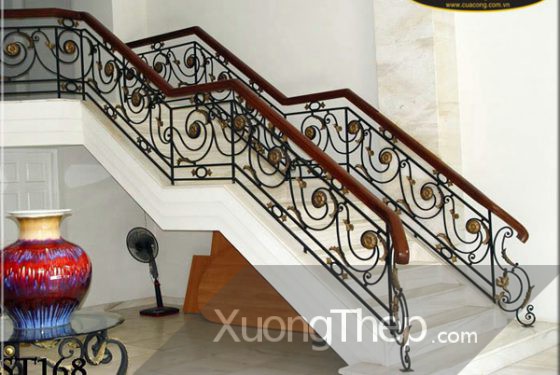 Cầu thang sắt nghệ thuật