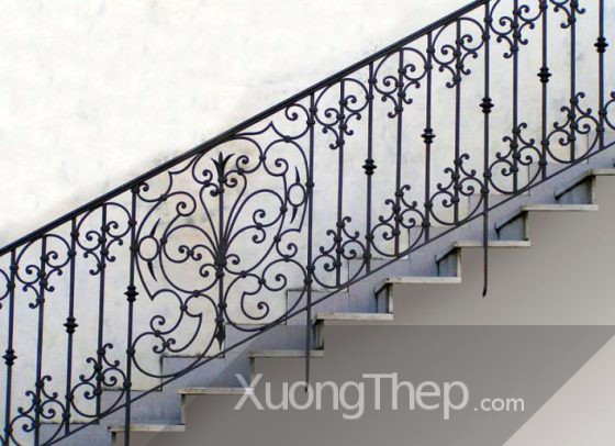 Cầu thang sắt nghệ thuật