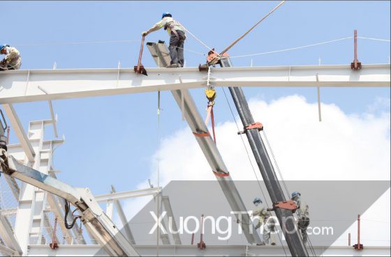 Sử dụng nhà khung thép sẽ giúp giảm đáng kể tải trọng công trình